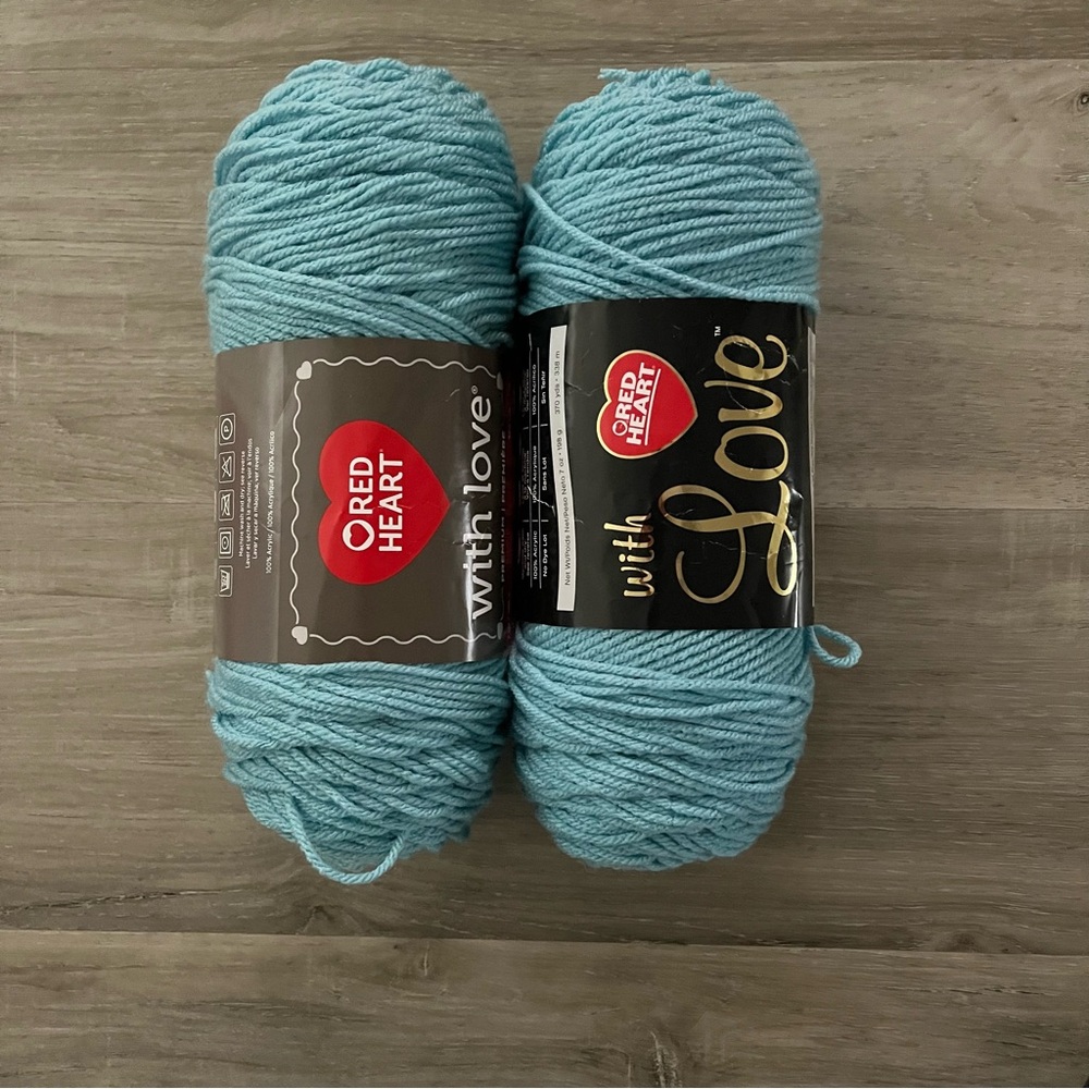 NWT Set of 7 Skeins Red Heart With Love Yarn (Aran/Papaya/Iced Aqua/True Blue) - Picture 5 of 12